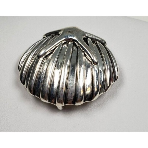 MJ Signed Vintage Starfish Shell Brooch Pendant Pin Silver Domed Beach Sea Clam - Picture 5 of 10